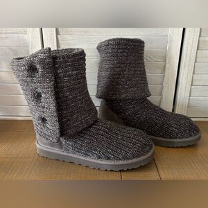 Women's UGG Classic Cardy Grey Knit Fabric